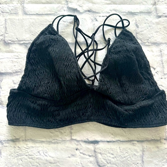 PINK by Victoria’s Secret Bralette L | Black Smocked Triangle Wireless - Picture 1 of 5